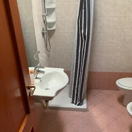 Apartment Ampio Con Torretta Su Parma. *